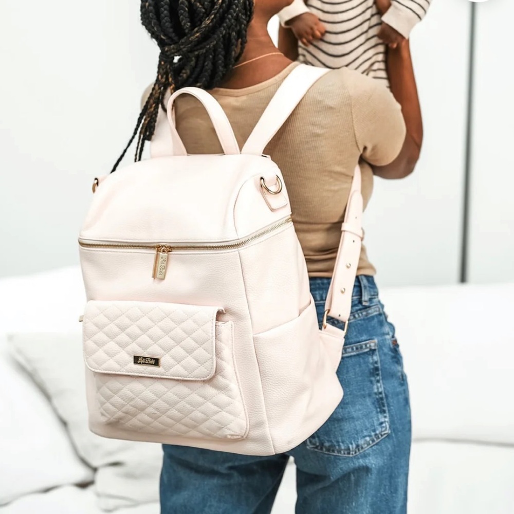 LULI BEBE MONACO DIAPER BAG IN
PASTEL PINK - Picture 5 of 13